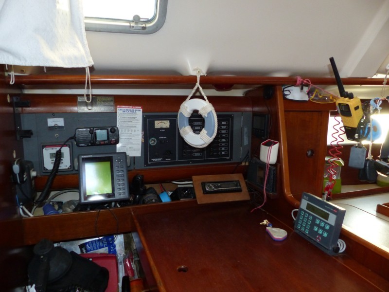 Oceanis 351 - 28.jpg